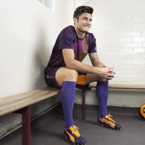 Kaiyun官方网站-Karsa盾山归位！一夫当关的防守艺术，让C9阵线固若金汤，一盾当关，Karsa盾山铸就C9不败防线