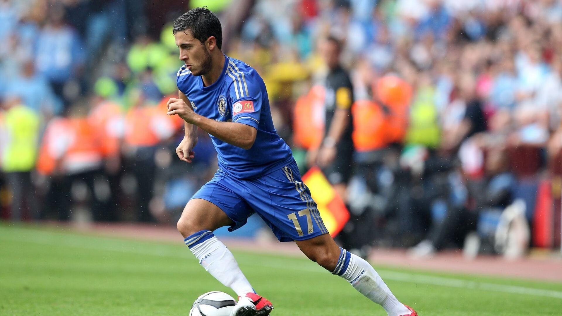 绿茵魔术师与篮网指挥官，关键节点的艺术，绿茵魔术师与篮网指挥官，决胜时刻的艺术